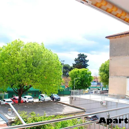 Sunshower And * Split