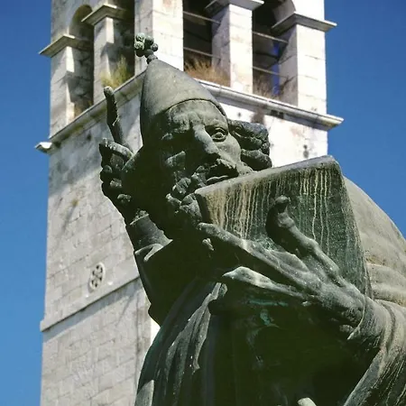 Sunshower And Lejlighed *