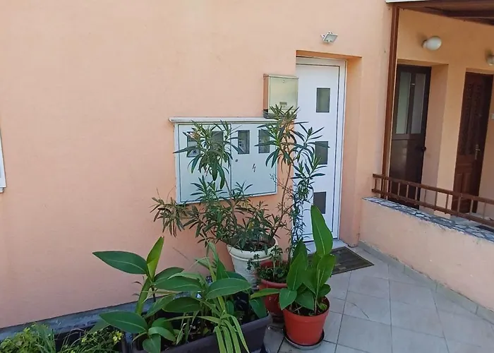 Sunshower And Apartment Split