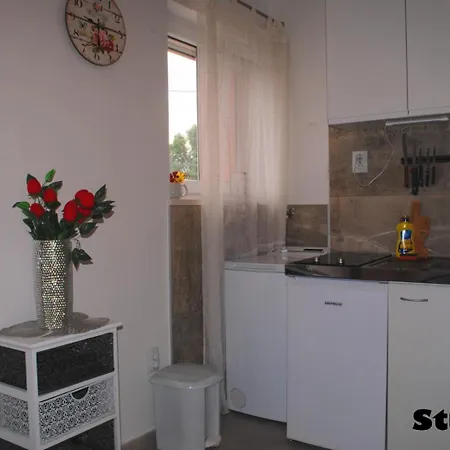 Sunshower And Apartman *