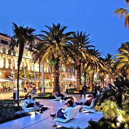 Apartman Sunshower And Split