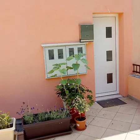 Sunshower And Apartman *